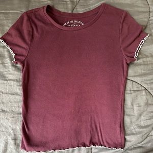 Aeropostale, burgundy, fitted tee. Women’s size large